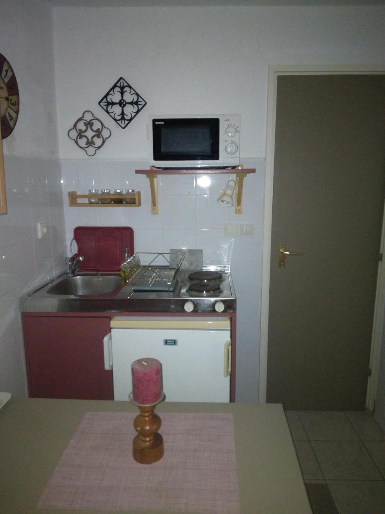 Siraly Haz Daire Révfülöp Oda fotoğraf